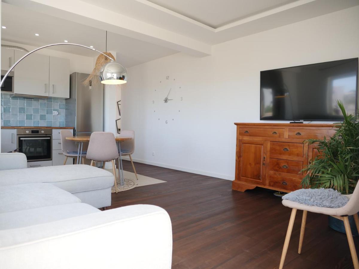 Cozy Apartment With Sea View Over Meia Praia Lagos Extérieur photo
