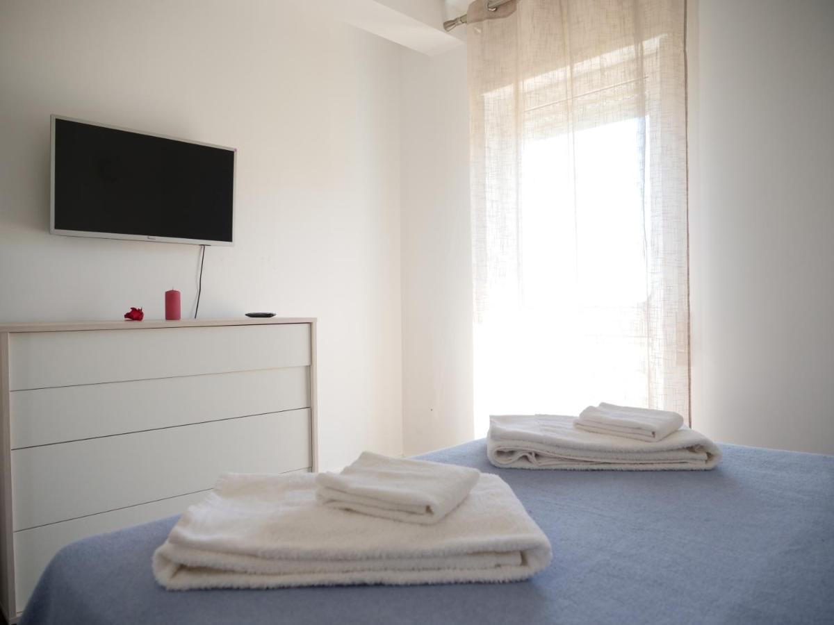 Cozy Apartment With Sea View Over Meia Praia Lagos Extérieur photo